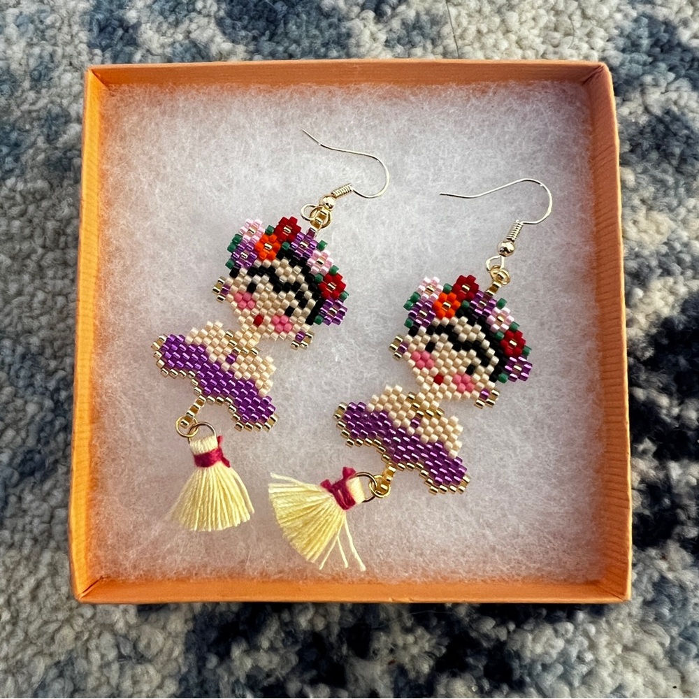 Frida Kahlo earrings beaded